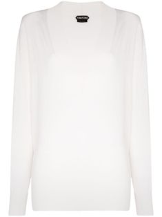 Are you prepared to stay cozy throughout Autumn/Winter 2019? If not, try on this white cashmere blend V-neck long-sleeved sweater from TOM FORD that has gorgeous neckline and a comforting relaxed fit that helps retain warmth with ribbed hem and cuffs. Featuring long sleeves. Tom Ford Tuxedo, Tom Ford Sunglasses Women, Metallic Leather Bag, Mesh Scarf, Tom Ford Leather, Tom Ford Clothing, Sunglasses Women Designer, Turtle Neck Jumper, Tom Ford Sunglasses