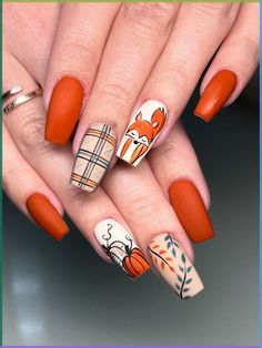 Fox Acrylic Nails, Fox Design Nails, October Nail Ideas 2023, Fun October Nails, Autumn Fox Nails, Nail Art Fall 2023, Fox Fall Nails, Nails October 2023, Nails For September 2023