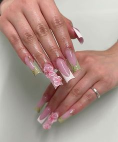 Fake Nail Tips, Nails Flowers, Square Press On Nails, Brown French, Nails Love, Nail Brown, Nails Green, Love Pattern