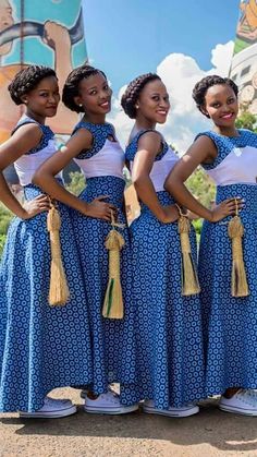 Weddings Traditional Bridesmaid Dresses, Tswana Wedding, Dresses For Bridesmaid, Shweshwe Wedding Dresses, African Bridesmaids, Wedding Bridesmaid Dress, African Traditional Wedding Dress, African Wedding Attire, Shweshwe Dresses