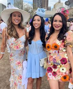 Steeplechase Outfit, Horse Race Outfit, Kentucky Derby Theme, Kentucky Derby Dress, Kentucky Derby Outfit, Kentucky Derby Fashion, Race Outfit, Derby Fashion