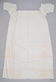 Linen Chemise, South Kensington, Pleated Sleeves, Patterns Sewing, Victoria And Albert, Victoria And Albert Museum, Historical Fashion