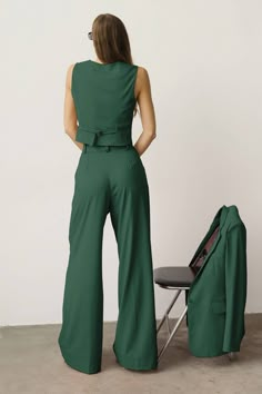 Women’s Pant Suit Wedding, Female Wedding Guest Suit, Womens Three Piece Suit, Women Suit Wedding Guest, Emerald Green Suit For Women, Cocktail Formal Wedding Attire, Green Classy Outfit, Women Suits Wedding Guest, Wedding Guest Outfit Pants Women