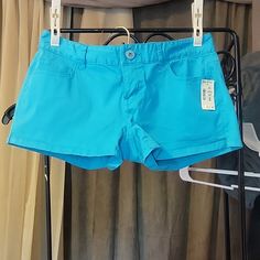 Nwt Aeropostle Sky Blue Shorts. Size 3/4 Midi Jeans, Cheeky Shorts, Midi Denim, Aeropostale Jeans, Ripped Denim Shorts, Ripped Shorts, Denim Cutoffs, Distressed Jean Shorts, Light Blue Jeans