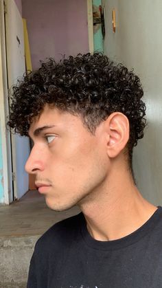 Mixed Curly Hair Men Haircut, Curly Head Hairstyles Men, 3b Mens Hairstyles, Short Curly Afro Hairstyles Men, Type 3b Curly Hair Hairstyles Men, Mixed Curly Haircuts, Short 3b Hair Men, Black Curly Hairstyles Men