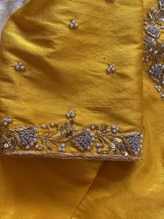 Embroidery Silk Blouse Designs, Pure Silk Saree Blouse Designs, Simple Blouse Design For Silk Saree, Yellow Silk Saree Blouse Designs, Yellow Blouse Work Designs, Silk Saree Blouse Embroidery Designs, Art Work Blouse Design, Simple Work On Blouse, Simple Hand Embroidery Blouse Design