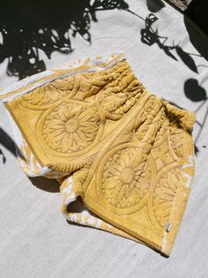 Vintage Towel Shorts, Towel Shorts Pattern, Towel Shorts, Towel Clothes, Cute Beach Outfits, Sewing Shorts, Upcycle Clothes Diy, Cotton Club, Flats Patterns