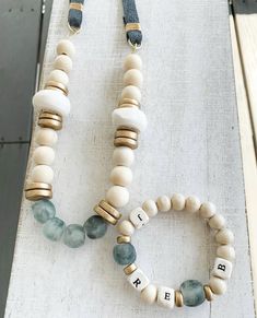 Love these #designs by @margoedithdesigns on #IG. #TheBeadChest #EthicallySourced #Jewelry #Chic #AfricanBeads #StoneBeads #Turquoise #DIY #Boho #JewelryBlogger #EtsyShop #EtsyStore #BeadMaker #HealingStones #CrystalJewelry #HomeDecor #InteriorDesign #Designer #DIYDecor #UpcycledJewelry #RomanGlass #Handmade #HandmadeJewelry #Turquoise #PrayerBeads #WomensFashion #Beauty #MensFashion #Weaving #DIYCrafts #Necklace #BeckyOwens #Lime #BeckyOwensFeature #Java #Batik #BatikBone Egypt Jewelry, Cow Bones, Diy Boho, Roman Glass, Bracelet Ideas, Bone Beads, Upcycled Jewelry, African Beads, Bead Bracelets