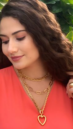 Look Sophisticated, Elevate Your Look, To Look, Hand Crafted, Chain Necklace, Necklaces