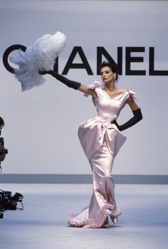 Haute Couture Style, Vintage Foto's, Moda Chanel, Chanel Runway, Mode Chanel, Chanel Couture, Moda Paris