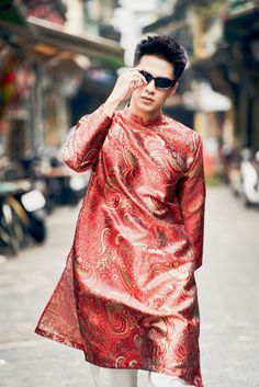 📌HANDMADE item  At EmTam Boutique, you will find the most stylish outfits in a wide size range and high quality at reasonable prices    📌 MESSAGE us if you're not sure of your ASIAN AODAI SIZE   Please LOOK AT THE SIZE CHART CAREFULLY BEFORE ORDERING   📌 This includes 1 ao dai top for men, perfect for any special occasions like lunar New year, mid-autumn festival, groomsmen, wedding, temple, church or photoshoot...   📌 There might be up to 10% color variance due to lightning and viewing devi Groomsmen Wedding, Autumn Festival, Mid Autumn, Mid Autumn Festival, Lunar New Year, Lunar New, Dress Clothes For Women, Gold Glitter, Stylish Outfits