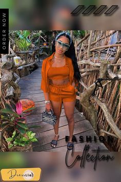 Fashion Solid Color Half Sleeve Shirt Tops+drawstring Lace Up Shorts+wrap Chest Ladies 3 Piece Set Long Sleeve Summer Shirts, Blouse Crop Top, Crop Top Shorts, Blouse Crop, Womens Sweatshirts Hoods, Half Sleeve Shirts, Sweatshirt Set, Crop Top And Shorts, Red Pants