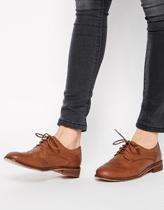 Jemma Simmons, Birthday Shoes, Bohemian Shoes, Official Shoes, Leather Brogues, Cozy Style, Mode Casual, Brown Shoes