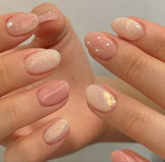 Simple Gel Pedicure, Simple Korean Gel Nails, Korean Jelly Nails Short Almond, Korean Spring Nails, Korean Gel Nails Simple Pink, Cute Jelly Nails Korean Pink, Jelly Nails Short Korean Pink, Korean Jelly Nails Pink Glitter, Minimal Nails Art