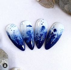 Blue Nail Design, Underwater Sea Life, Boring Nails, Ocean Nails, Sea Nails, Ocean Underwater, Underwater Sea