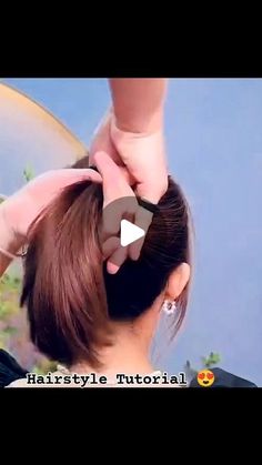 Hair Clip With Ponytail, Single Hair Tie Hairstyles, Hairstyle For Hot Weather Summer, Easy Quick Ponytail Hairstyles, Hair Bun Maker Tutorial, Put Hair Up With Clip, Claw Clip Hairstyles Videos, Pull Up Hairstyles, Medium Hairstyle Women Ideas