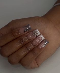 Pink N Silver Nails, Birthday Nails Silver, Silver Pink Nails, Pink And Silver Nail Designs, Grey Nails Acrylic, Nailart Cute, Hard Nails, Colored Acrylic Nails