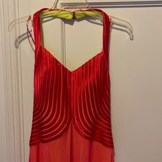 This Beautiful Long Halter Dress Is Absolutely Stunning The Color Is A Vibrant Peach And Lined With A Chartreuse Green A Beautiful Contrast. It’s Fully Lined Bra Cups Inside So No Need To Worry About A Bra. It Was Worn Once And Is In Excellent Condition. Size 4. Long Halter Dress, Chartreuse Green, Green A, Peach Color, Color Lines, Bra Cups, Couture Dresses, Halter Dress, Size 4