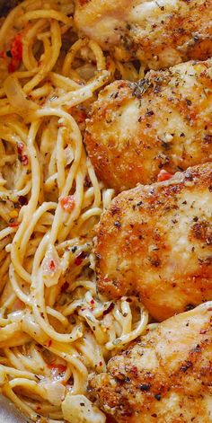 Seared Chicken Breasts (four) over spaghetti pasta in creamy Parmesan Sauce in a pan Budget Dinners, Italian Chicken Pasta, Parmesan Cheese Sauce, Chicken And Noodles, Chicken And Pasta, Creamy Chicken Pasta, Italian Chicken, Andouille