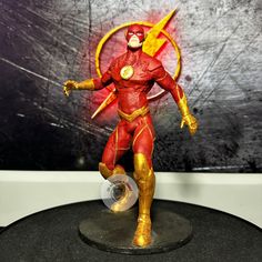 The Flash, Dc Comics, Bookshelf Decor, Custom Action Figure, Resin Printing, 3D Printing, 3D Printed Toys, Bust Sculpture, Resin Art Comics Bookshelf, The Flash Dc Comics, 3d Printed Toys, Flash Dc Comics, Resin Printing, 3d Figures, Bust Sculpture, Geek Art