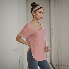 Lasaky - Moisture-Managing Workout Shirt for Women's Sports Running Shirts, Active Wear Outfits, Tees For Women, Shirt For Women, Female Athletes, Active Women, Women's Fitness, Athletic Wear, Active Wear Tops