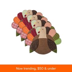 the turkey placemats are lined up in rows