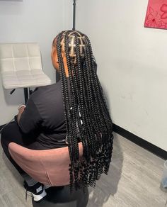 🌸Medium large knotless 💕 🎉You ready to enhance your braiding skills? ARRI’s SCHOOLHOUSE IS 50% OFF🎉 That means HALF OFF ALL COURSES and our EBOOK! Get all the information you need for a fraction of the price📚📚 Use code “SAVE50” in our schoolhouse website! It’s time to ENHANCE your braiding journey and skip the trial and error period and get straight to flawless braids💕 🌸Follow @ArrisDollHouse for more🥇 #naturalhair #fyp #knotless #knotlesstutorial #hairtutorial #knotlessbraids #braids... Medium Large Knotless, Girls Braided Hairstyles Kids, Large Knotless, Medium Knotless, Protective Braids, Medium Hair Braids, Quick Natural Hair Styles, Girls Natural Hairstyles