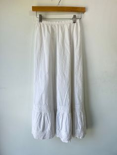 Vintage Victorian White Skirt. Classic crisp white cotton! Doesn't get better than this. In excellent vintage condition, button closure in back. Best fits XS, hand wash cold and line dry. Approximate measurements:Waist: 12" across laying flatLength: 32" White Skirt, Vintage Victorian, Get Better, White Skirts, White Cotton, Hand Wash, Skirt, White