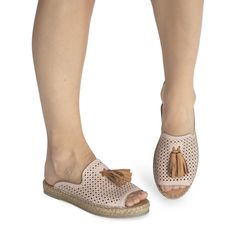 Bueno Navar Sandal – Chattanooga Shoe Co. Vacation Shoes, Conscious Consumer, Unique Shoes, Perforated Leather, Leather Slides, Leather Tassel, Sandal Espadrille, Soft Leather, Leather Upper