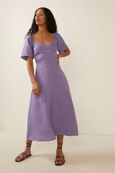 Style: Midi DressDesign: PlainFabric: Linen MixLength: MidiNeckline: SweetheartSleeve Length: Short Sleeve Lilac Linen Dress, Linen Dress With Sleeves, Short Sleeve Wedding Guest Dress, A Line Outfits, Casual Purple Dress, Purple Dress Summer, Evening Dress Midi, Purple Linen Dress, Midi A Line Dress