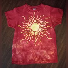 New Item, Never Worn. Handmade. Purchased At Pike Place Market So It Was Not Tagged. Beautiful Vibrant Yellow Sun On Red Tie Dye, Gildan 100% Ultra Cotton T-Shirt. Very High Quality. Bust Measurement Is 17" Across And Length Measurement Is 22". Thrifting Clothes, Riverside Cottage, Fantasy High, Red Tie Dye, Roblox Clothing, Hippie Clothes, Pike Place Market, Thrifted Outfits, Pike Place