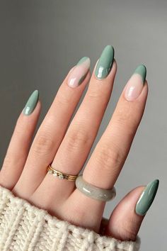 20 Best Nail Trends 2022: A Look at the Trending Colors and Nail Designs Kutek Disney, Colorful Nails, Trendy Nail Design, Funky Nails, Chic Nails, Short Acrylic Nails, Nail Arts, Best Acrylic Nails, Cute Acrylic Nails