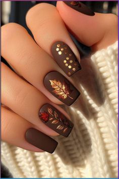 Whether you're looking for minimalist designs or daring colors, get inspired and start your year off with amazing New Year's nails. Brown Nails Flower Design, Nail Ideas Fall Autumn, Fall Nails Ideas Autumn 2024, Fall Gel Nails Designs, Fall Time Nails, Fall Themed Nails, Nail Design Autumn, Simple Fall Nail Designs, Fall Nails Ideas Autumn