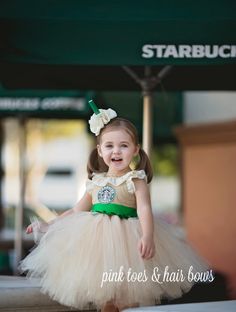 Who doesn't love starbucks? This Starbucks dress is the cutest!! Perfect for Halloween,dress up, birthdays,and special events! This dress is made knee length,you dont have to leave a measurement,but if you choose to please leave a measurement from armpit to desired length. The accessories are not included but may be purchased during checkout. Starbucks Theme, Starbucks Birthday, Tutu Dress Costumes, Girl Halloween Costumes, Kids Halloween Costumes, Starbucks Halloween, Holloween Costume