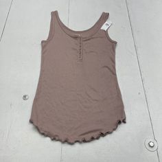 Gap Pink Modal Mini Rib Henley Tank Women’s Xs New Condition Is New With Tags See Pics Ls221/23 T28 Lh24 Crochet Halter Tops, Levi Jeans 501, Distressed Black Jeans, Pullover Shirt, Pink Tank Top, Polo Dress, Knitted Tank Top, Boho Tops, Striped Shorts