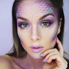 Mermaid Face Paint, Carnaval Make-up, Mermaid Makeup Halloween, Mermaid Makeup Tutorial, Halloween Makeup Tutorial Easy, Fantasy Make-up, Halloween Make-up Looks, Halloweenský Makeup, Make Up Foundation