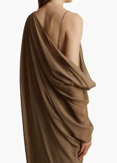 Taj Dress in Toffee – KHAITE Leather Outerwear, Belt Accessories, Boot Pumps, Oliver Peoples, Pumps Flat, Outerwear Coats, Silk Chiffon, Toffee, Skirt Pants