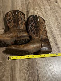 Justin 350JR CRAZY DARK TAN KIDS Leather Cowboy Western Boots Size 5.5D Broke In | eBay Flat Sandals