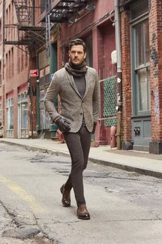 Warm And Cold Colours, Soft Autumn, Mens Fashion Fall, Style Guide, Body Shapes, Style Guides, Gentleman, Elf, Autumn Fashion