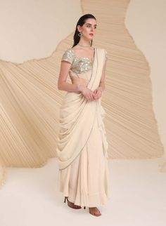 Divya Aggarwal, Concept Saree, Blouse Yoke, Corset Blouse, Personal Shopping Service, Ivory Fabric, Satin Tulle, Indian Couture, December 2023