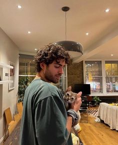 Love On The Brain, Ali Hazelwood, Men Haircut Curly Hair, Wavy Hair Men, Christina Lauren, Corte De Cabelo Masculino, Long Wavy Hair, Curly Hair Men, Long Curly Hair