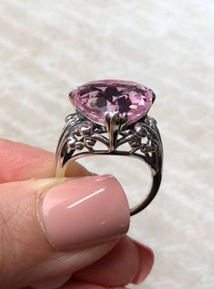 Pink Topaz ring with a heart shaped gem and gothic style sterling silver filigree Heart Gem, Gem Art, Antique Filigree, Gothic Design, Ring Heart, Celebrity Engagement Rings, Gems Art, Pink Topaz, Heart Gemstone