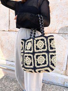 This Shoulder Bags item is sold by NaifCreativeStudio. Ships from Turkey. Listed on Apr 19, 2024 Beige Crochet, Summer Tote, Mesh Bag, Weekender Bag, Gift For Women, Hobo Bag, Granny Square, Purses And Handbags, Boho Chic