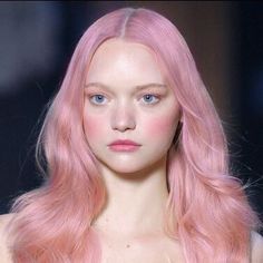 Gemma Ward, Mode Rose, Makeup Challenges, Hair Color Pastel, Glow Skin, Super Hair, Hair Color Pink, Trendy Hair Color, Pastel Hair