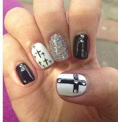 Cross design nails!! I think I want this done to my nails.. Cross Nail Designs, Cross Nails, Unghie Nail Art, Super Cute Nails, Top Nail, Easter Nails, Cute Nail Art, Cute Nail Designs, Cool Nail Designs