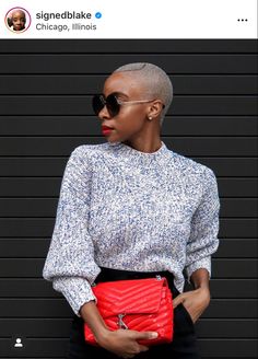 Bald Fade Women Black Short Hair, Bald Fade Women, Bald Fade Women Black, Black Short Hair, Red Clutch Bag, Sleek Short Hair, Blonde Afro, Natural Hair Short Cuts