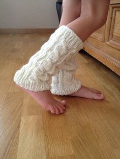 HAND KNIT SOCKS, LEG WARMERS, KNIT BOOT CUFFS, BOOT CUFFS Knit leg warmers, hand made whit a soft, chunky, warm blend of wool and easy-care acrylic yarn.  Perfect for winter and spring. These leg warmers are so cute and fun for little girls!  Super cute to wear them around the house,  wear with dresses & skirts, or wear them under or over cute boots for a chic look! Perfect for gift giving! Color: ivory Any size! Machine wash cold water, lat flat to dry. ------ SHIPPING & DELIVERY TIMES All item Leg Warmers Knit, Kids Leg Warmers, Knit Boot Cuffs, Toddler Leg Warmers, Chistmas Gift, House Wear, Knitted Boot Cuffs, Knit Boot Socks, Knit Boot