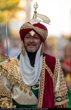 Royal Costumes, Royal Costume, Church Ideas, Wise Men, Mens Costumes, Aladdin