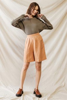 🖤 Item features: Safari, pleated, side hidden zip-up & eye closures, two pockets, high waist shorts, casual, lifestyle, cozy, loungewear, cool, stylish, trendy, must-have Safari Shorts Women, High-waist Utility Shorts With Hip Pockets, Safari Shorts, Summer Khaki Shorts With Built-in Shorts, Beige High-waisted Shorts With Elastic Waistband, Casual Lifestyle, Cozy Loungewear, High Waist Shorts, Shorts Casual