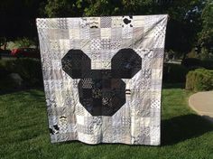 a quilt made to look like mickey mouse